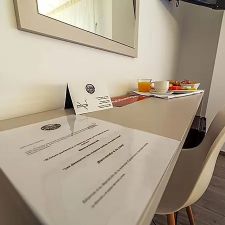 珍珠酒店 2* 阿尔梅里亚
