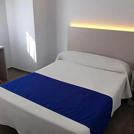 珍珠酒店 阿尔梅里亚