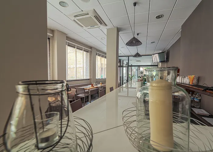 Hotel La Perla Almería