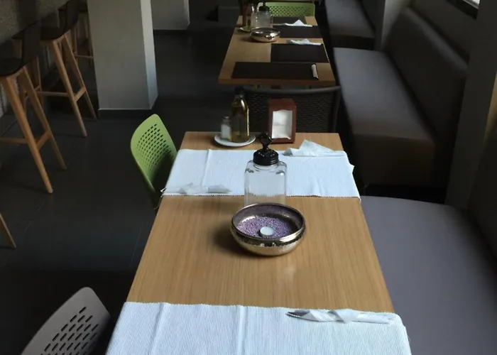 Hotel La Perla Almería