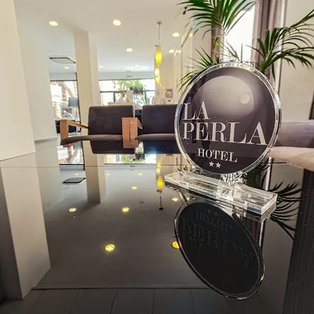 La Perla 2* Almeria