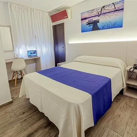 La Perla Hotel