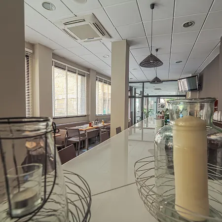 Hotel La Perla Almería